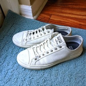 Nothing new by thursday boots 8M